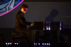 071026CareSectorsGotTalent_217